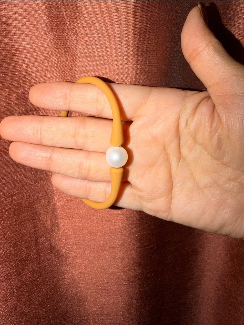 Silicone Loop Wearable Bracelet with White Accent - Peach